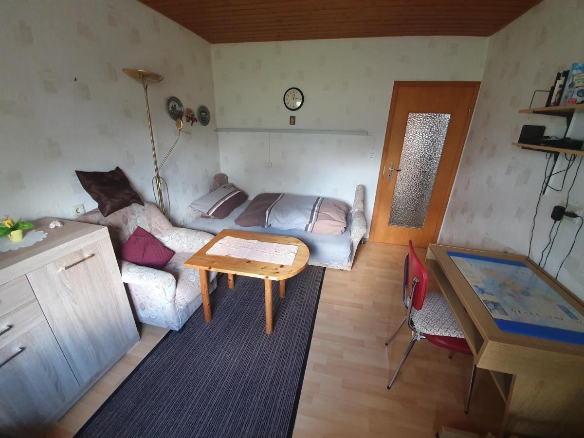 Ferienwohnung Woelbert Altendiez Buitenkant foto
