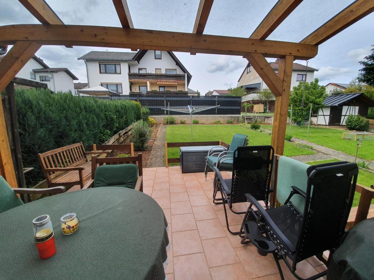 Ferienwohnung Woelbert Altendiez Buitenkant foto