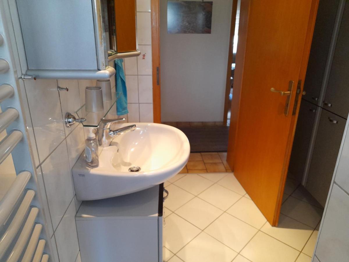 Ferienwohnung Woelbert Altendiez Buitenkant foto